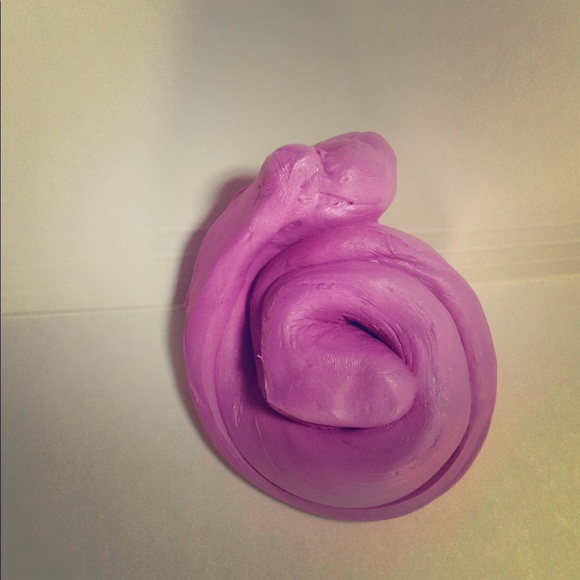 Other - Rose gold metallic